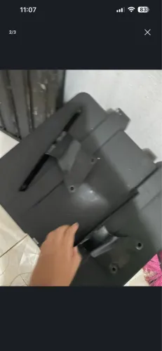 Baú de plástico de moto 80 litros 