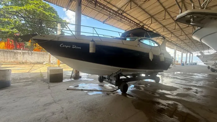 Lancha Real 29 Pés 2013 | Mercury 5.7 V8 | Estofamentos Novos | 