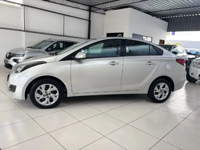 Hyundai HB20S C.style/c.plus1.6 Flex 16V Aut. 4P 2019