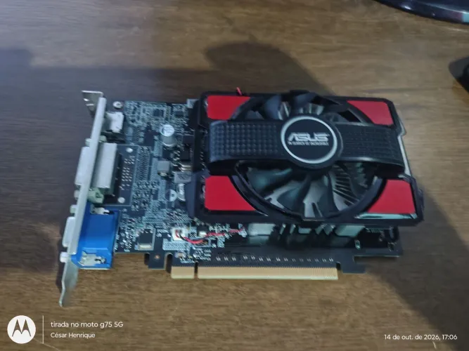Placa de vídeo Asus GT 740 2gb GDDR5