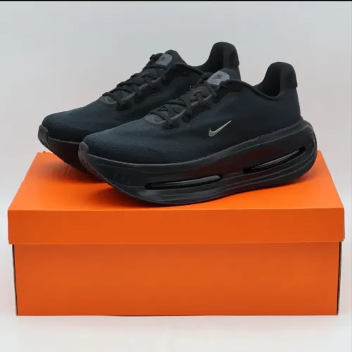 Nike Vomero Premium Black