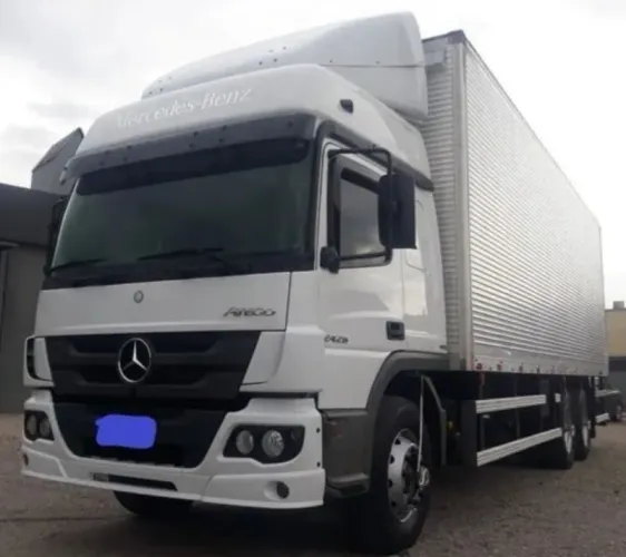 MB Atego 2426 Truck Baú de Alumínio - Ano 2016
