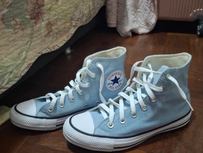 Lindo All star azul bebê da converse, nunca usado 