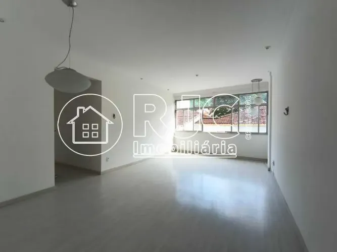 Apartamento : Padrão / Residencial / Tijuca