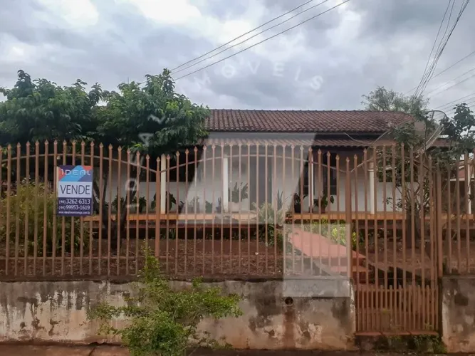 Casa a venda no bairro Orlando Carlessi - Bom Sucesso/PR