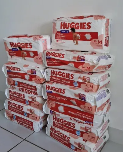 Fralda Huggies M