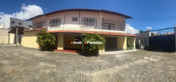 Casa Comercial Ampla para Locação Bairro Edson Queiroz, Fortaleza/CE