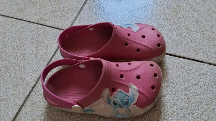 Crocs infantil número 29!!