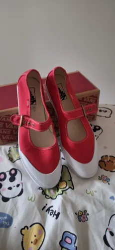 Vans novo e original - tam 42