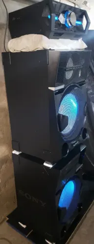 Sony shake 77