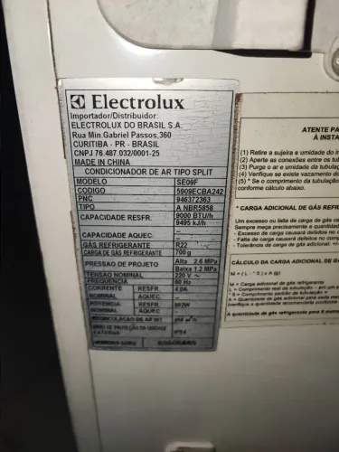 Ar Eletrolux convencional 9000 BTUs 