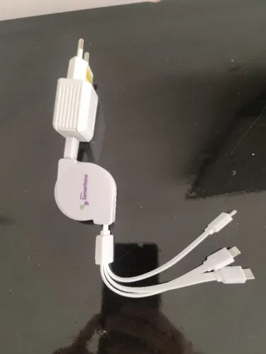 Carregador de celular