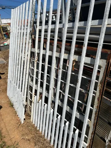 Portão de garagem 2,20,2,00