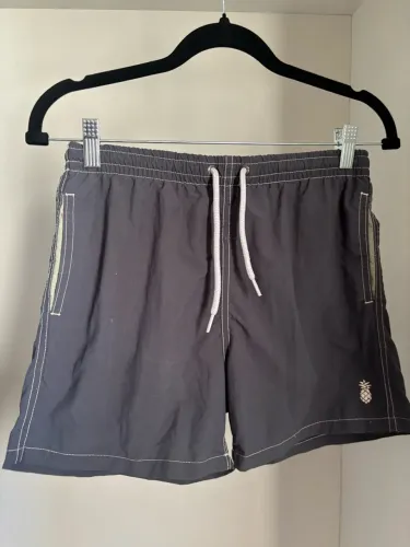 Short Pineapple 14
