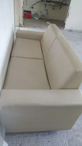 Excelente sofá casa de móveis