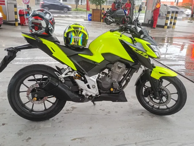 Vendo Cb Twister 300