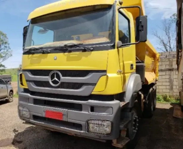 Mercedes Benz 4144 2016 Caçamba.