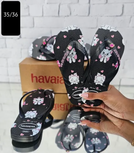Havaianas com pingente 