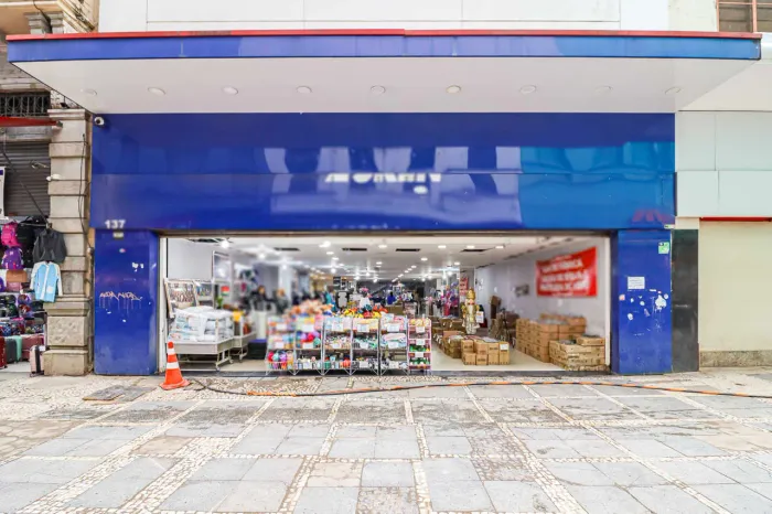 Loja na Rua Direita, 137 1346 m²