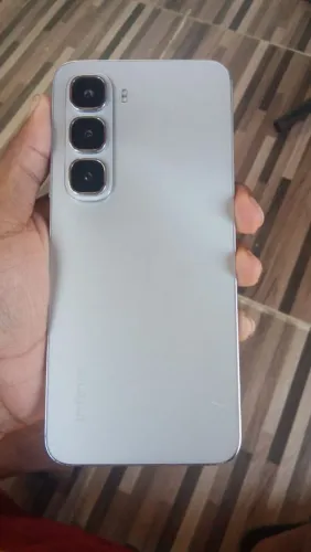 Celular inxinix hot 60i 256 gb 8 de ram
