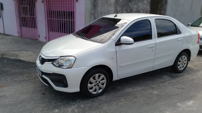 Toyota Etios X Sedan 1.5 Flex 16V 4P Aut. 2018
