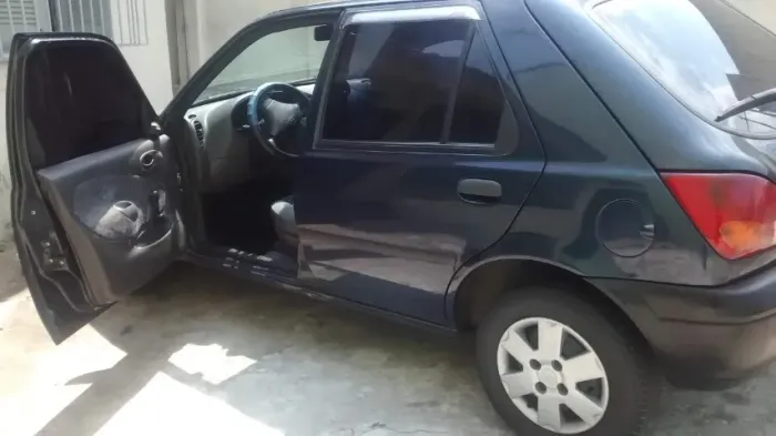 Ford Fiesta GL 1.0 5P 2001