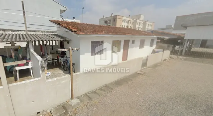 Terreno à venda em Pinhais | 1200 m² | no Weissópolis