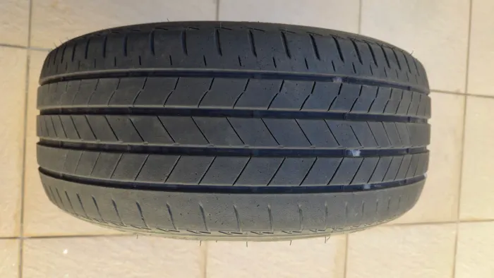 PNEUS USADOS 225/50R17 BRIDGESTONE