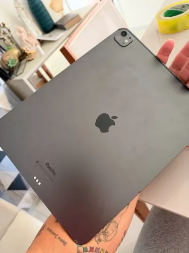 iPad M4 Pro 13 Polegadas 256GB