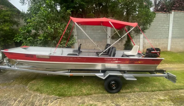 Barco alumínio ALUFLEX Kampai 500L motor 25 hp mecury.