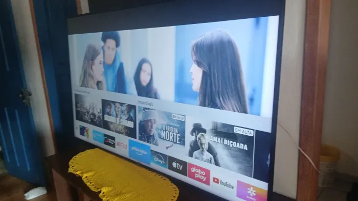 tv samsung smart 65 polegadas  so $2500