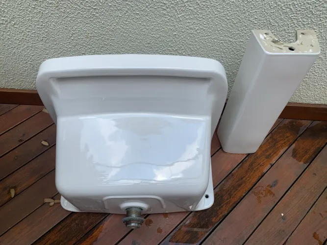 Tanque Deca branco com coluna novíssimo