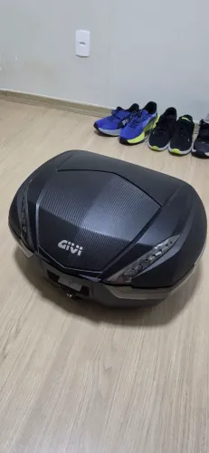 VENDO BAU GIVI V47 - 47 litros