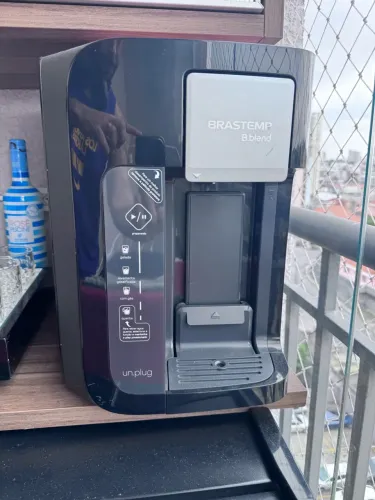 Brastemp B.blend Un.plug preta, modelo BPJ38AEA, 110V.