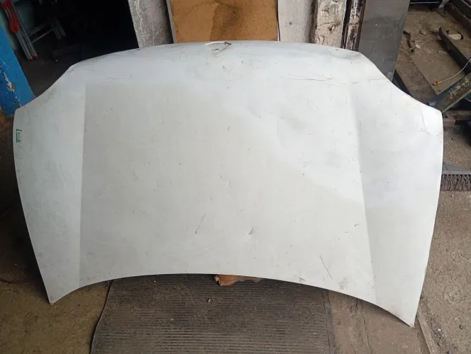 Capo Renault Kangoo com detalhes 2000 a 2008