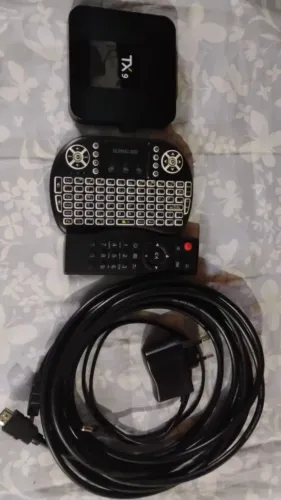 Vende-se aparelho multimídia 