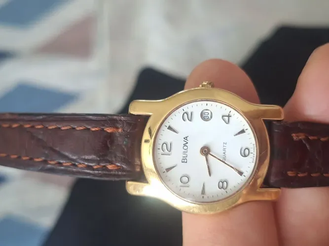 Relógio feminino BULOVA