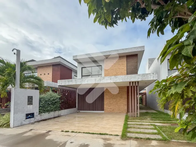 Casa nova em condomínio fechado em Ponta Negra | Duplex com 3 suítes | Área de lazer compl