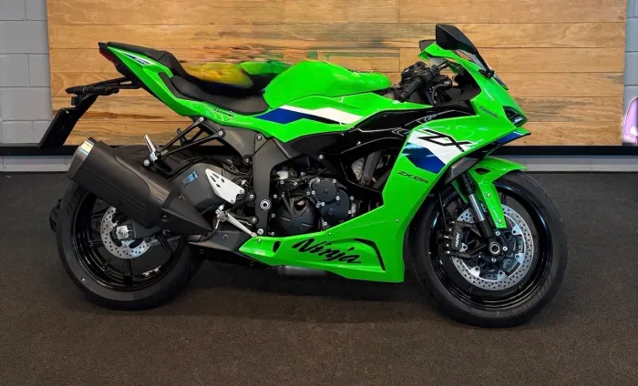 Kawasaki Ninja ZX-6R 2026/26 - 543 km - Único dono