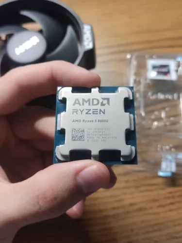 Amd Ryzen 5 8600g Processador Praticamente Novo