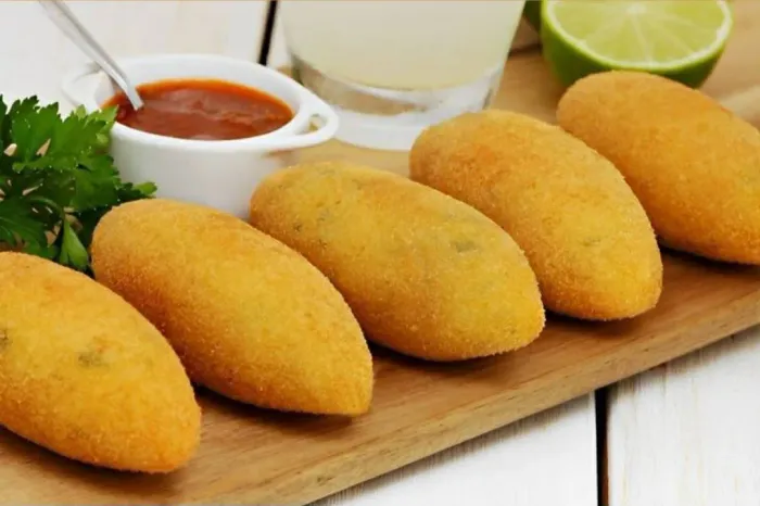 Bolinho de Aipim