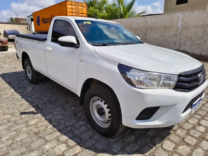 Toyota Hilux Chassi 4X4 2.8 TDI Diesel Mec. 2019