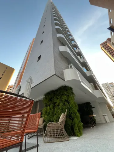 Apartamento para venda possui 58m2 com 2 quartos em Meireles - Fortaleza - CE
