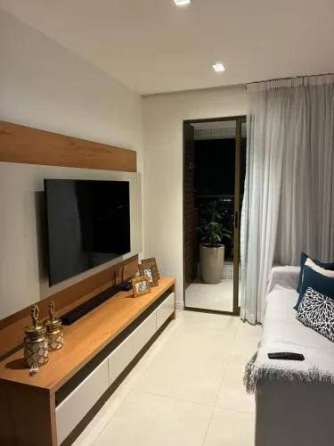 Edf.Parque das Palmeiras | Andar Alto | 3 quartos | Reformado