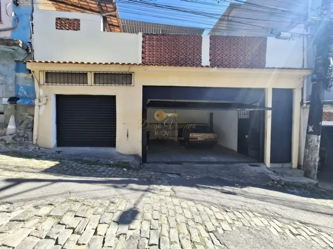 Casa para Venda em Teresópolis, São Pedro, 2 dormitórios, 2 banheiros, 3 vagas