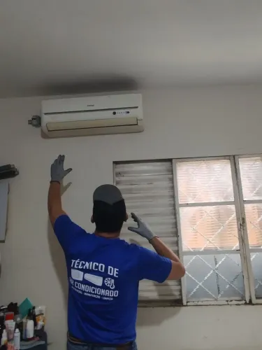 Instalação e manutenção em Ar condicionado - SEO Moreira Climatização