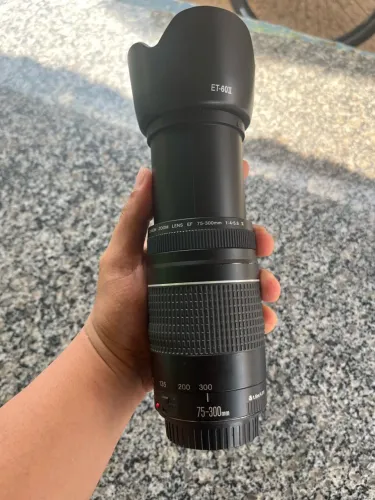 Lente Canon 75 300mm