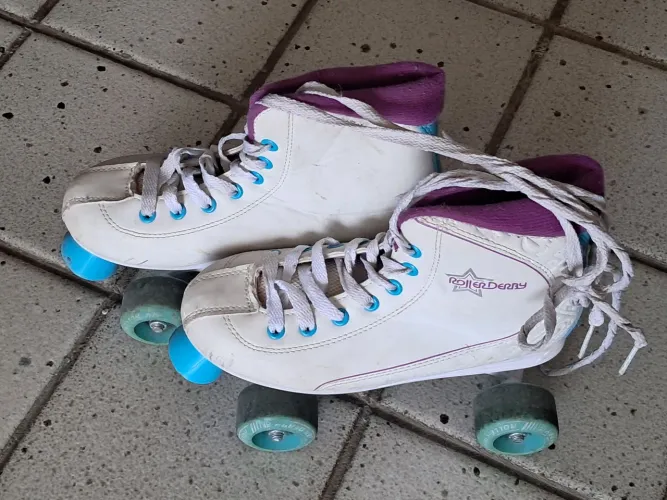 Patins feminino - 35