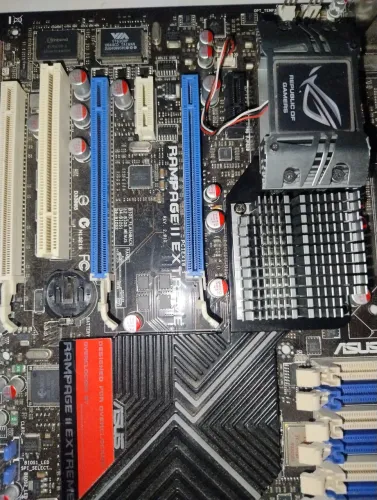 Placa mãe Asus