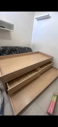 Cama gavetão seminova